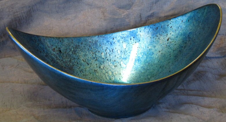 Image of art work “Large Swoop Bowl (Aqua)”